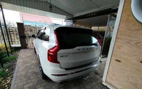 Volvo XC90 II рестайлинг, 2020 год, 5 600 000 рублей, 3 фотография