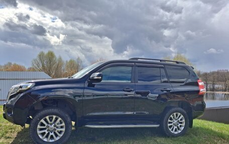 Toyota Land Cruiser Prado 150 рестайлинг 2, 2015 год, 3 850 000 рублей, 4 фотография