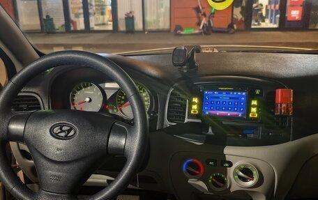 Hyundai Verna II, 2006 год, 339 000 рублей, 9 фотография
