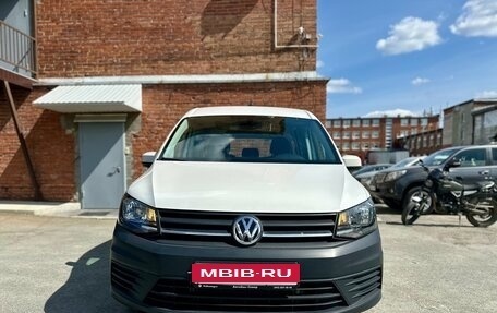 Volkswagen Caddy IV, 2018 год, 2 000 000 рублей, 2 фотография