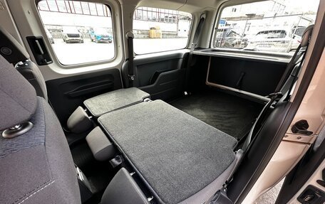 Volkswagen Caddy IV, 2018 год, 2 000 000 рублей, 14 фотография
