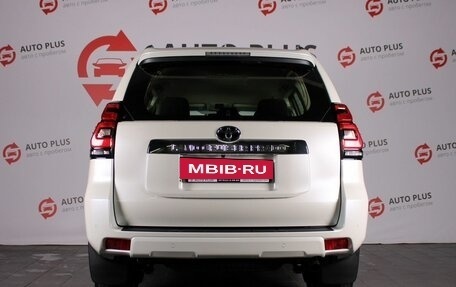 Toyota Land Cruiser Prado 150 рестайлинг 2, 2019 год, 5 600 000 рублей, 4 фотография