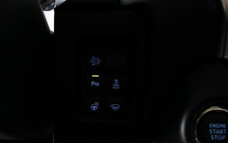 Toyota Land Cruiser Prado 150 рестайлинг 2, 2019 год, 5 600 000 рублей, 21 фотография