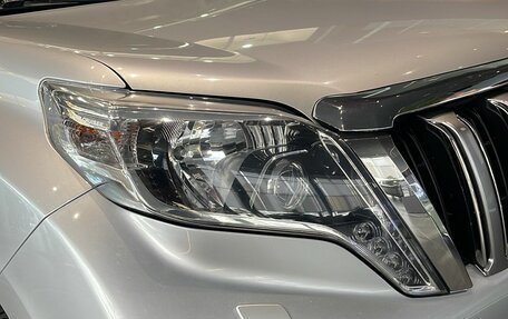 Toyota Land Cruiser Prado 150 рестайлинг 2, 2015 год, 3 680 000 рублей, 7 фотография