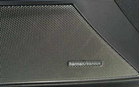 BMW 3 серия, 2019 год, 3 490 000 рублей, 14 фотография