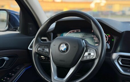 BMW 3 серия, 2019 год, 3 490 000 рублей, 19 фотография