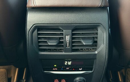 BMW 3 серия, 2019 год, 3 490 000 рублей, 28 фотография