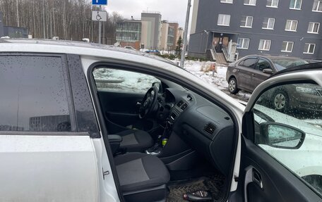 Volkswagen Polo VI (EU Market), 2015 год, 450 000 рублей, 5 фотография