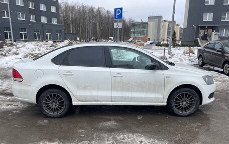 Volkswagen Polo VI (EU Market), 2015 год, 450 000 рублей, 3 фотография