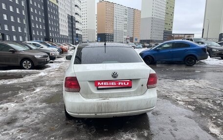 Volkswagen Polo VI (EU Market), 2015 год, 450 000 рублей, 2 фотография