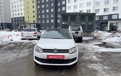 Volkswagen Polo VI (EU Market), 2015 год, 450 000 рублей, 1 фотография