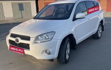 Toyota RAV4, 2012 год, 2 240 000 рублей, 1 фотография