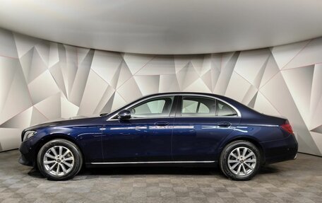Mercedes-Benz E-Класс, 2017 год, 2 641 000 рублей, 5 фотография