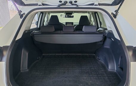 Toyota RAV4, 2020 год, 2 900 000 рублей, 12 фотография