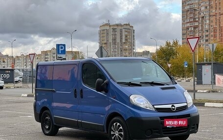 Opel Vivaro A рестайлинг, 2007 год, 1 032 000 рублей, 3 фотография