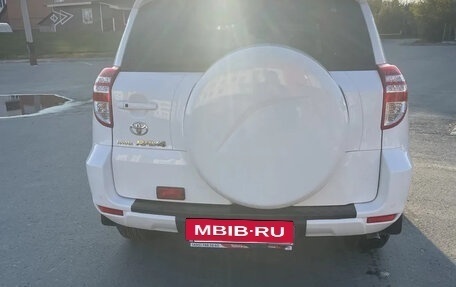 Toyota RAV4, 2012 год, 2 240 000 рублей, 13 фотография
