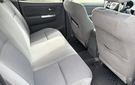 Toyota Hilux VII, 2012 год, 2 190 000 рублей, 12 фотография