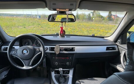 BMW 3 серия, 2008 год, 1 000 000 рублей, 12 фотография