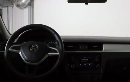 Skoda Rapid I, 2016 год, 899 990 рублей, 12 фотография