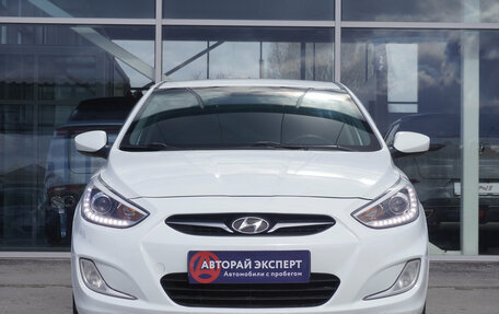 Hyundai Solaris II рестайлинг, 2013 год, 711 000 рублей, 2 фотография
