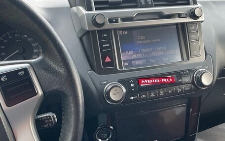 Toyota Land Cruiser Prado 150 рестайлинг 2, 2016 год, 16 фотография