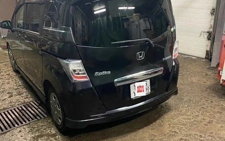 Honda Freed I, 2012 год, 1 130 000 рублей, 3 фотография