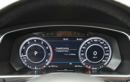 Volkswagen Tiguan II, 2017 год, 2 868 000 рублей, 11 фотография