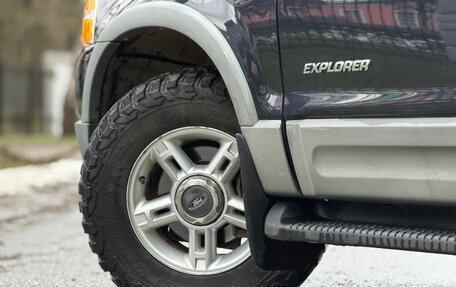 Ford Explorer III, 2002 год, 1 195 000 рублей, 2 фотография