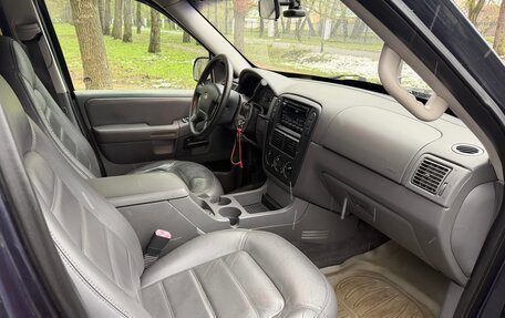 Ford Explorer III, 2002 год, 1 195 000 рублей, 14 фотография