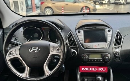 Hyundai ix35 I рестайлинг, 2013 год, 1 370 000 рублей, 11 фотография