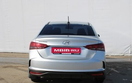 Hyundai Solaris II рестайлинг, 2021 год, 1 620 000 рублей, 6 фотография