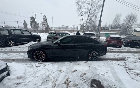 BMW 5 серия, 2018 год, 2 400 000 рублей, 5 фотография