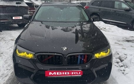 BMW 5 серия, 2018 год, 2 400 000 рублей, 2 фотография
