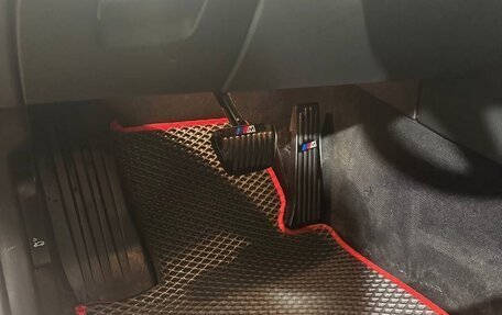 BMW 5 серия, 2018 год, 2 400 000 рублей, 14 фотография