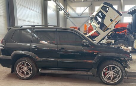Toyota Land Cruiser Prado 120 рестайлинг, 2005 год, 1 200 000 рублей, 3 фотография