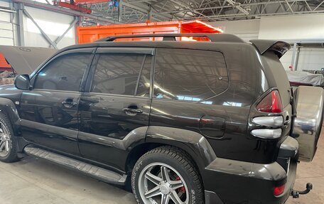 Toyota Land Cruiser Prado 120 рестайлинг, 2005 год, 1 200 000 рублей, 7 фотография