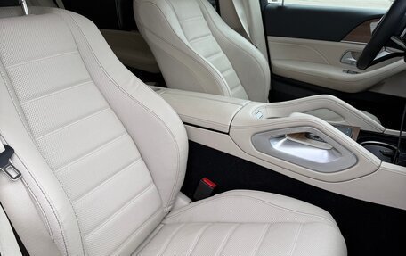 Mercedes-Benz GLS, 2023 год, 13 500 000 рублей, 13 фотография