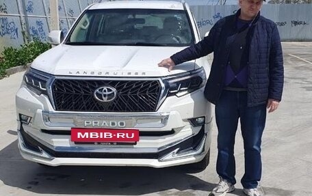 Toyota Land Cruiser Prado 150 рестайлинг 2, 2022 год, 2 фотография