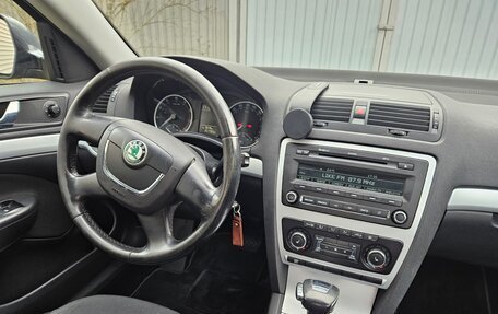 Skoda Octavia, 2011 год, 910 000 рублей, 14 фотография