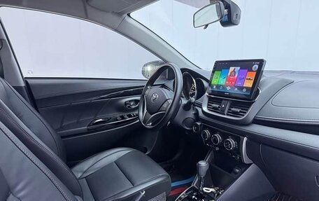 Toyota Yaris XP150 рестайлинг, 2023 год, 1 470 000 рублей, 17 фотография
