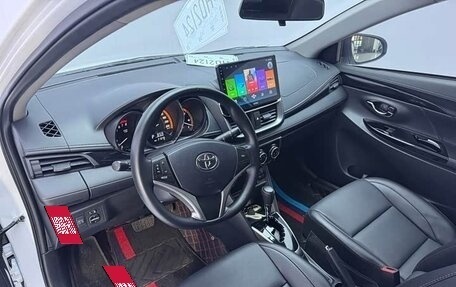 Toyota Yaris XP150 рестайлинг, 2023 год, 1 470 000 рублей, 9 фотография