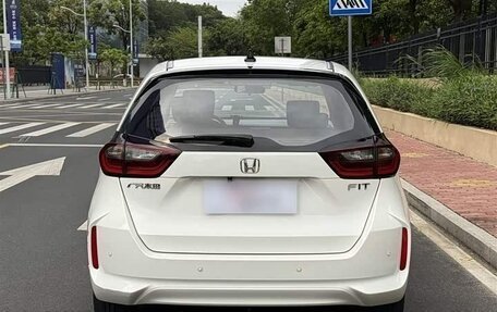 Honda Fit, 2023 год, 1 367 000 рублей, 5 фотография