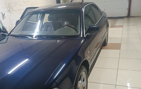 Audi A8, 1999 год, 650 000 рублей, 12 фотография