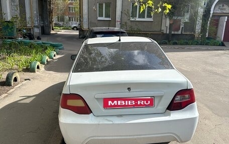 Daewoo Nexia I рестайлинг, 2010 год, 135 000 рублей, 3 фотография