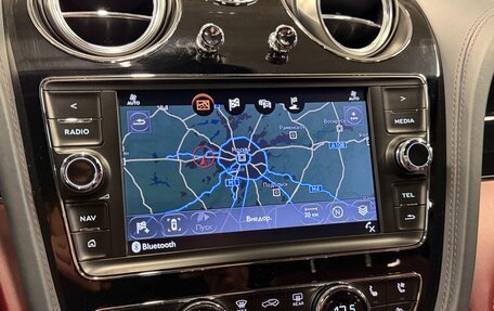 Bentley Bentayga I, 2019 год, 12 200 000 рублей, 21 фотография