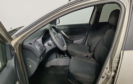 Renault Logan II, 2015 год, 699 000 рублей, 15 фотография