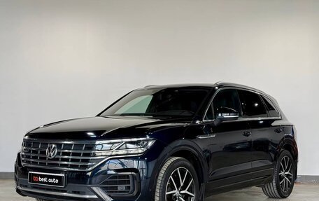 Volkswagen Touareg III, 2019 год, 5 390 000 рублей, 2 фотография