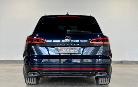 Volkswagen Touareg III, 2019 год, 5 390 000 рублей, 7 фотография