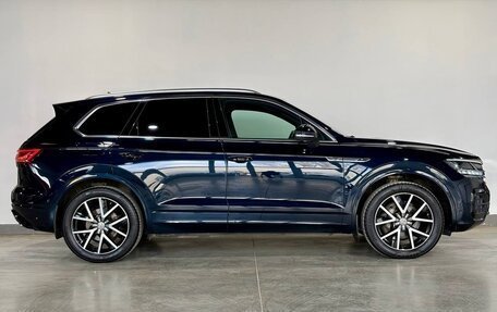 Volkswagen Touareg III, 2019 год, 5 390 000 рублей, 5 фотография