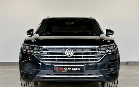 Volkswagen Touareg III, 2019 год, 5 390 000 рублей, 3 фотография